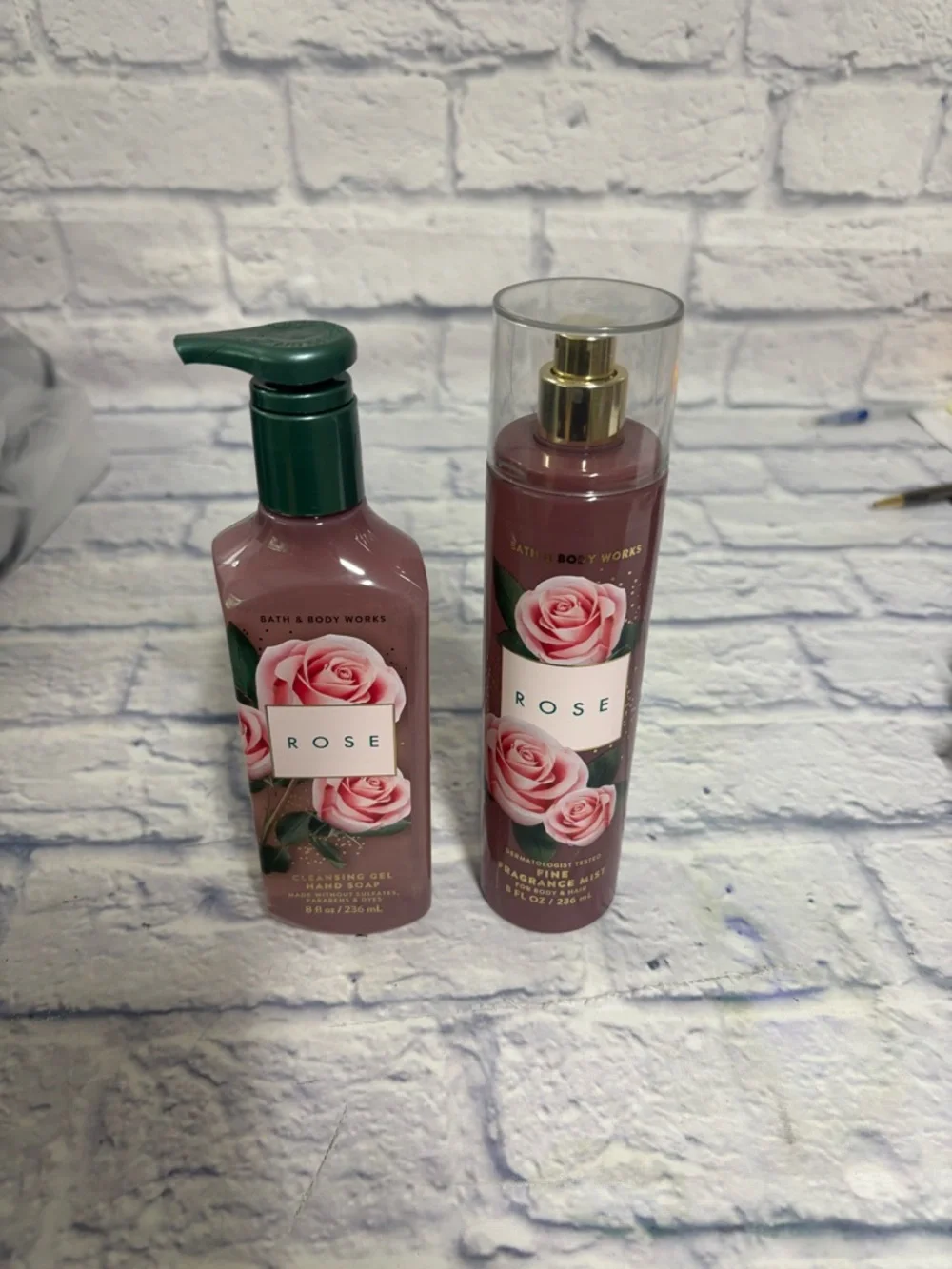 Bath & Body Works Rose Fragrance Mist Body Spray Splash 8Oz & Rose Soap 8oz READ